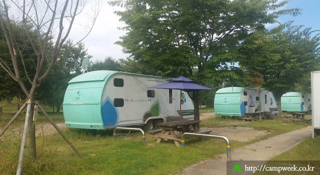 자라섬캠핑장 자라섬캠핑장