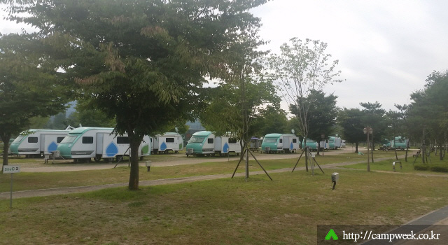 자라섬캠핑장 자라섬캠핑장