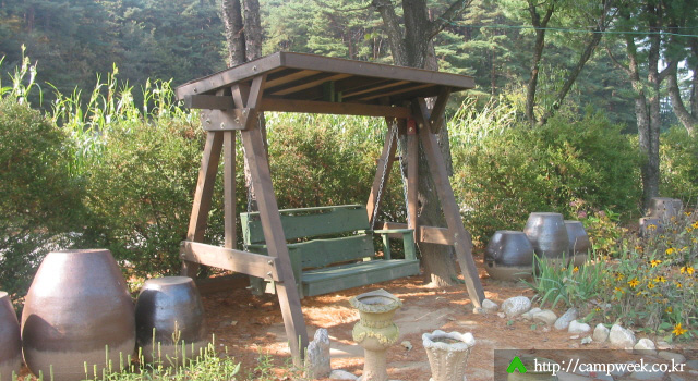 양양 솔밭 가족캠프촌(카라반) 양양 솔밭 가족캠프촌(카라반)