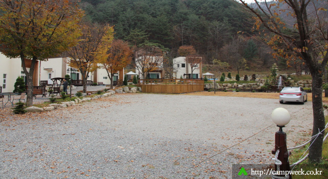 인제 폭포야영장