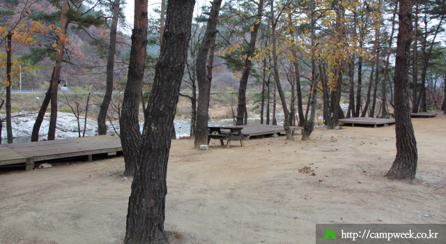 설악 오토 캠핑장(솔방울 펜션)