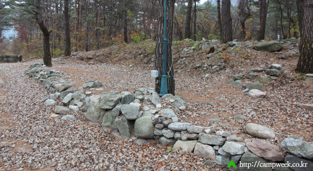 설악 오토 캠핑장(솔방울 펜션)