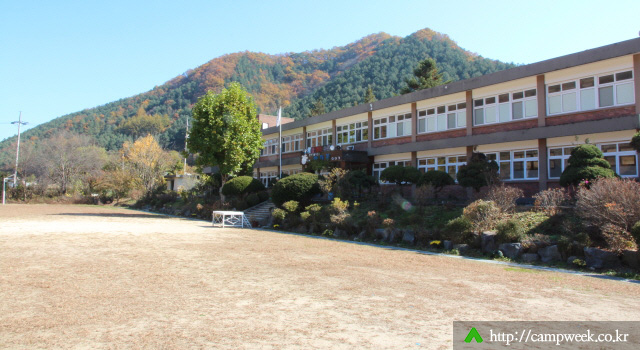 반딧불 이야기 수련원