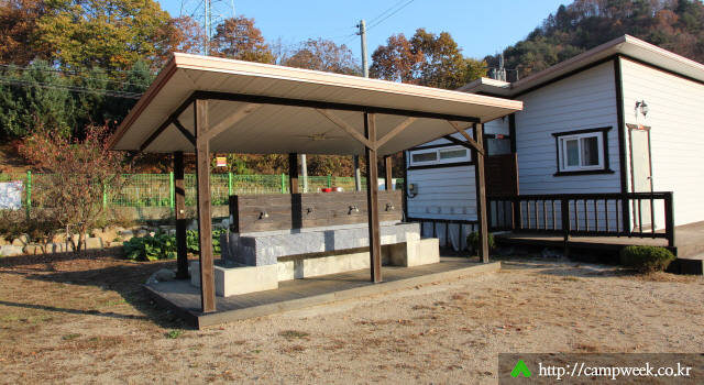 캠플레이 캠핑장