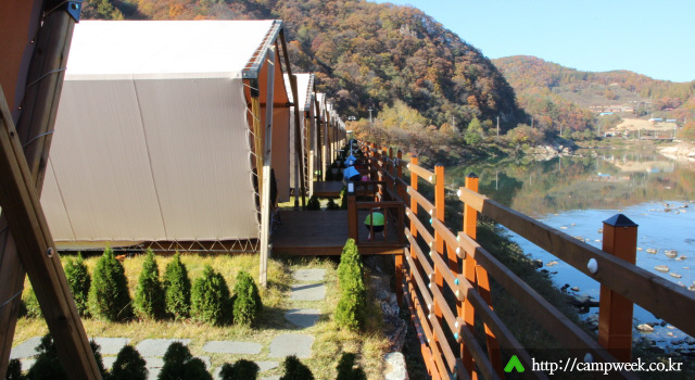 휴토피아 글램핑