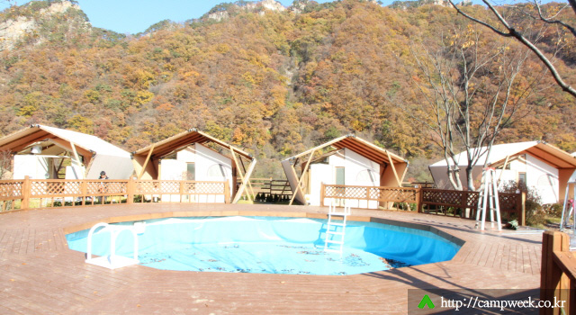 휴토피아 글램핑